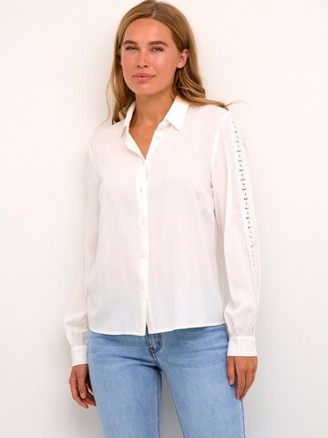 Camicia da donna 'Freya' di Kaffe in bianco: frontale