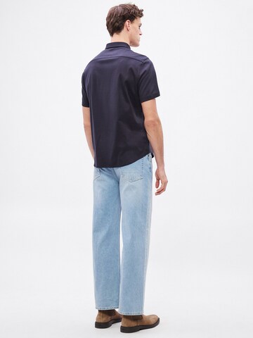 Coupe regular Chemise 'Motion' BOSS en bleu