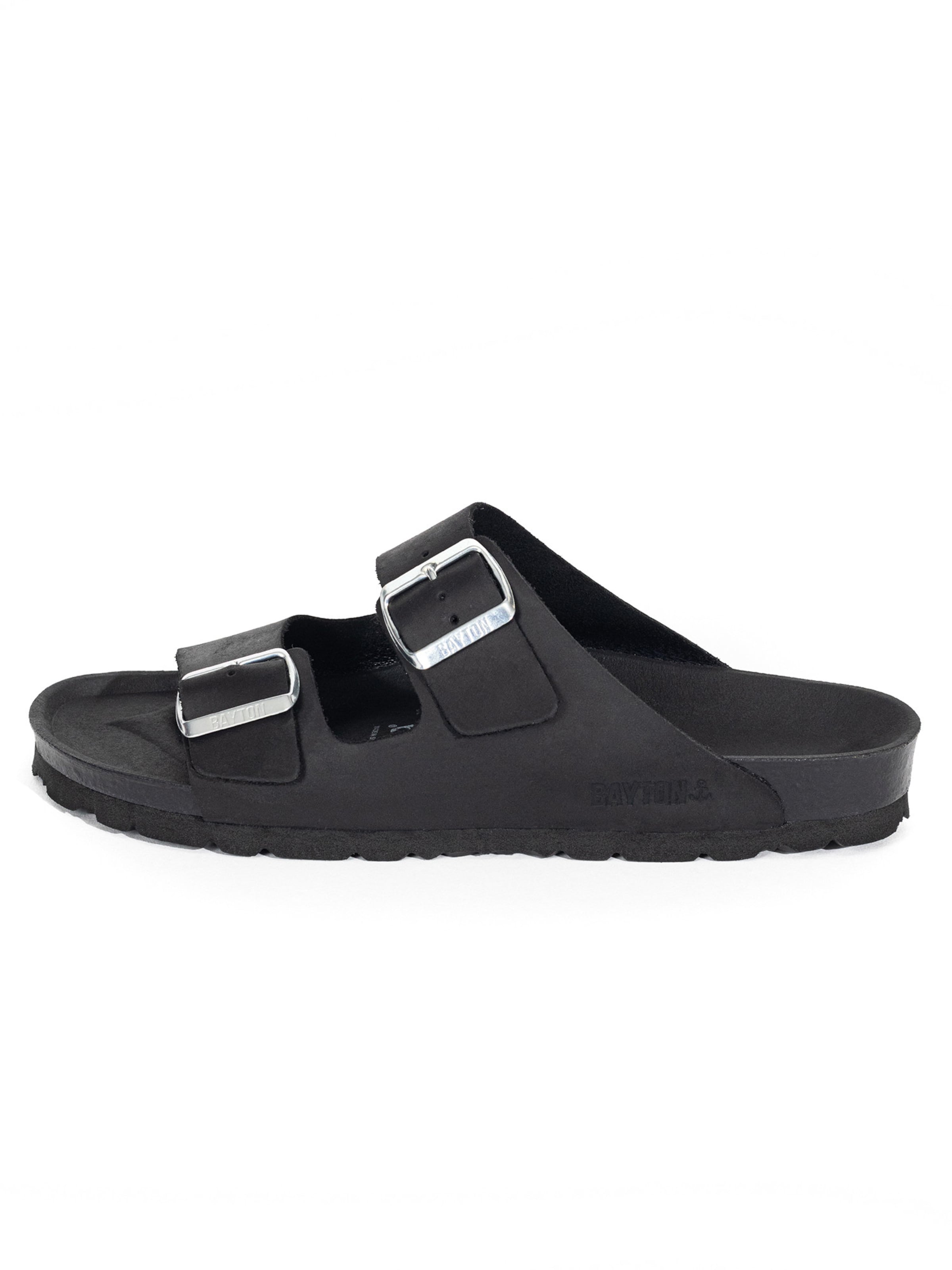 Bayton Mule 'Atlas' in Black: front