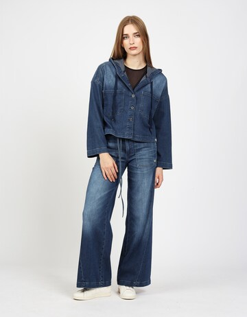 Gang Between-Season Jacket in Blue