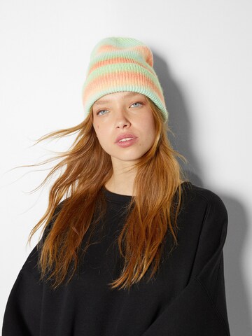 Bershka Beanie in Pink