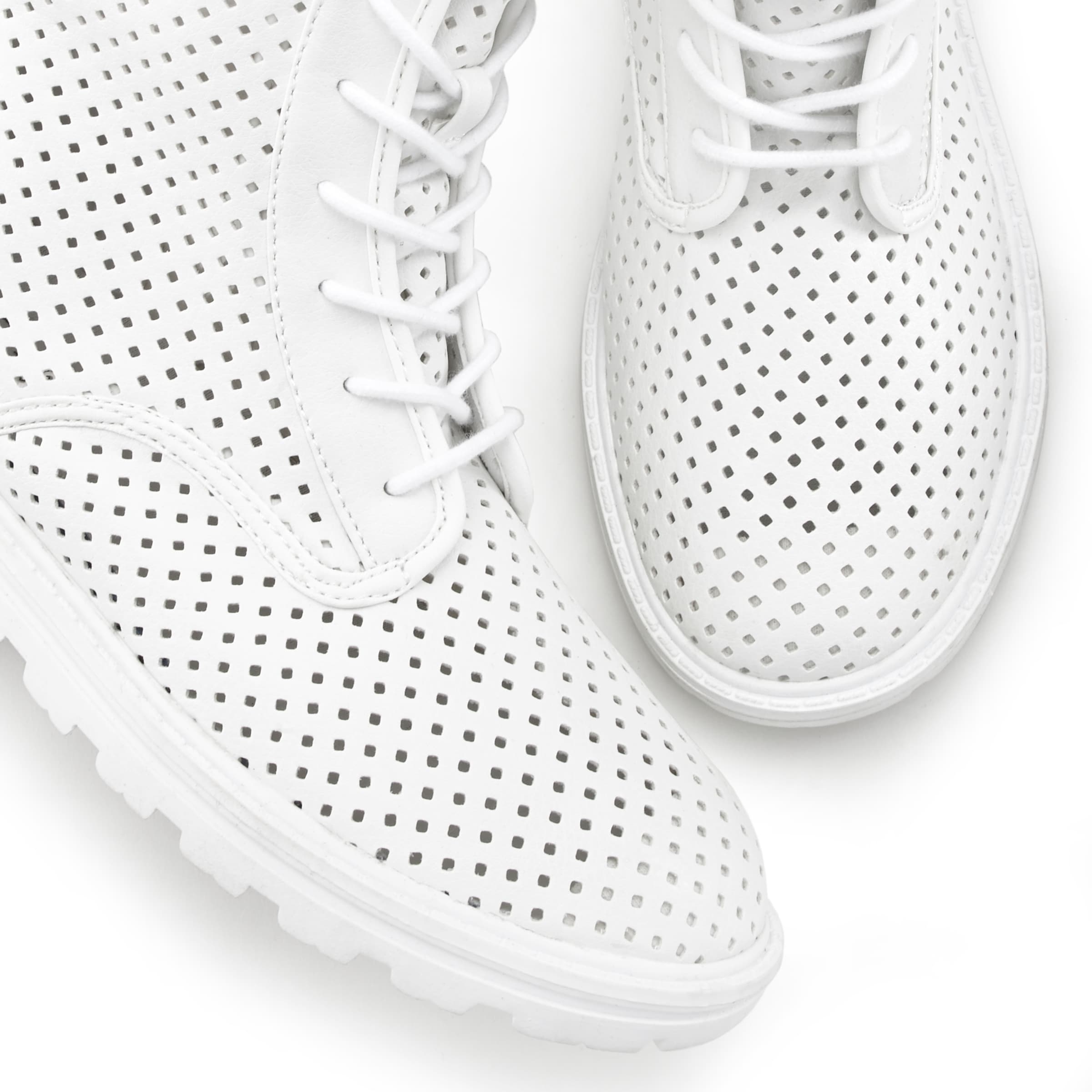 balts LASCANA Sienamie zābaki