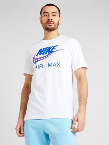 Tricou 'DAY FUTURA' de la Nike Sportswear pe alb: față