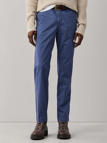 Coupe slim Pantalon chino 'KENSINGTON ' Hackett London en bleu : devant