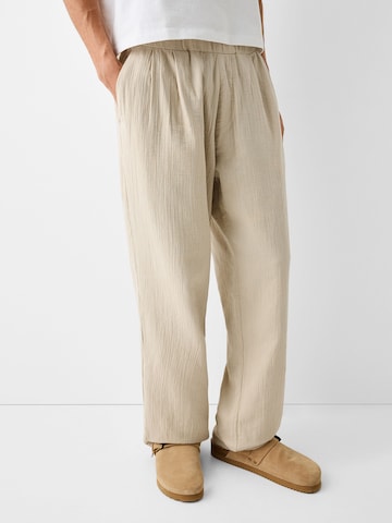 Bershka Loosefit Hose in Beige