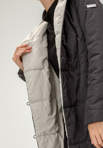 Manteau d’hiver HELMIDGE en gris