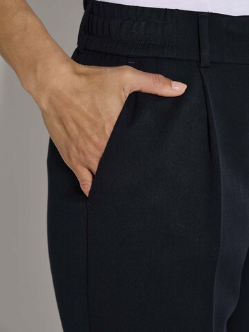 Effilé Pantalon à pince MADELEINE en bleu
