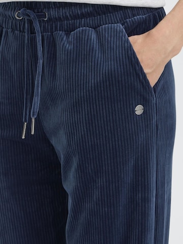 Oxmo Regular Broek ' OXEBBA WIDE LEG ' in Blauw