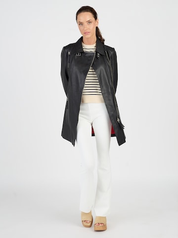 JCC Tussenmantel 'MPJ-380' in Zwart