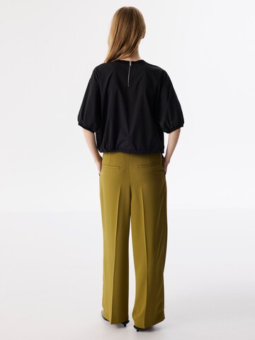 Twist Blouse in Zwart