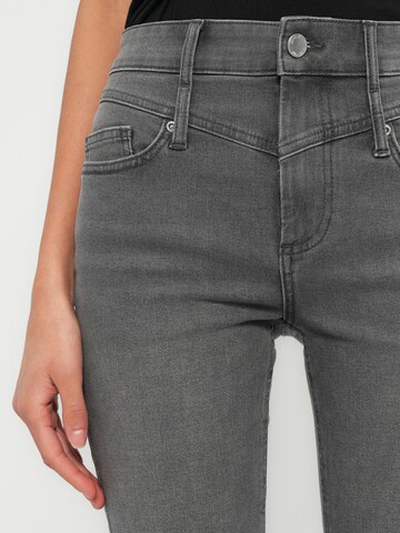 ONLY - Skinny Vaquero 'ONLHUSH' en gris