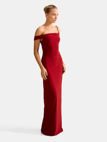 Forever New - Vestido de noche 'Lilibet' en rojo