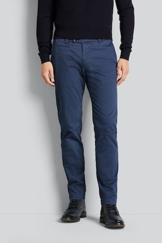 bugatti Regular Chinohose in Blau: Vorderseite