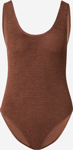 RÆRE by Lorena Rae T-shirt Baddräkt 'Line' i brun: framsida