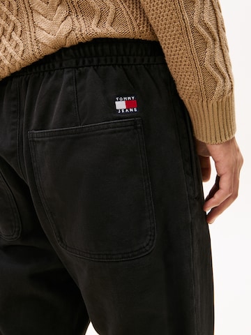 Baggy Pantaloni 'ISAAC' di Tommy Jeans in nero