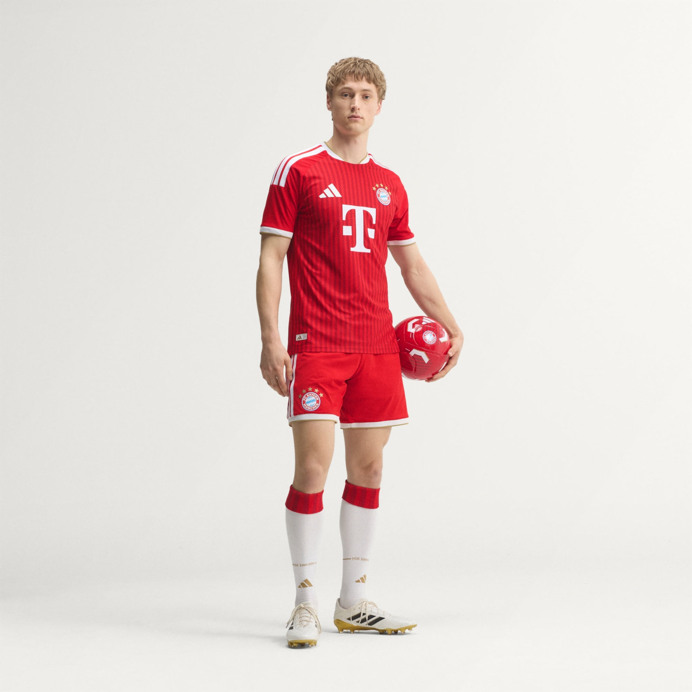FC Bayern Munchen ユニフォーム  ADIDAS PERFORMANCE Jersey 'FC Bayern München 26/27 Authentic' in