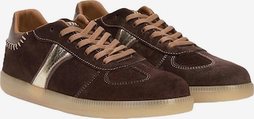 Baskets basses 'Trainer' Desa en marron : devant