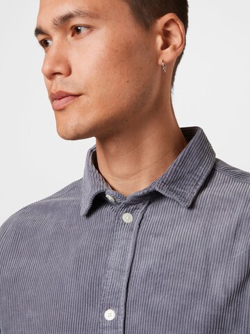 WEEKDAY Regular fit Button Up Shirt 'Carlo' in Blue