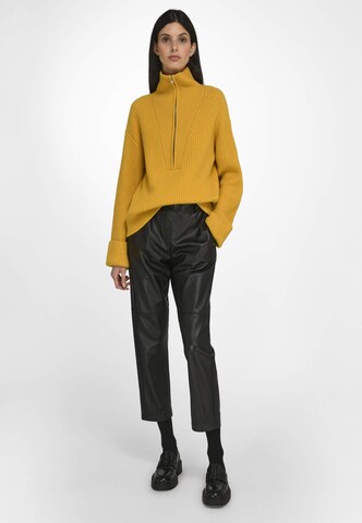 Laura Biagiotti Roma Sweater in Yellow