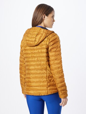 MAMMUT - Chaqueta de montaña 'Albula' en amarillo