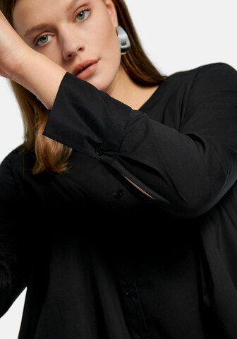 Emilia Lay Blouse in Zwart