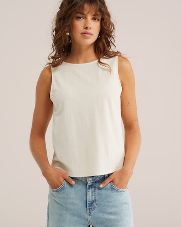 Haut WE Fashion en beige : devant