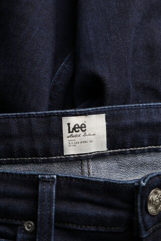 Lee Jeans in 28 in Blue