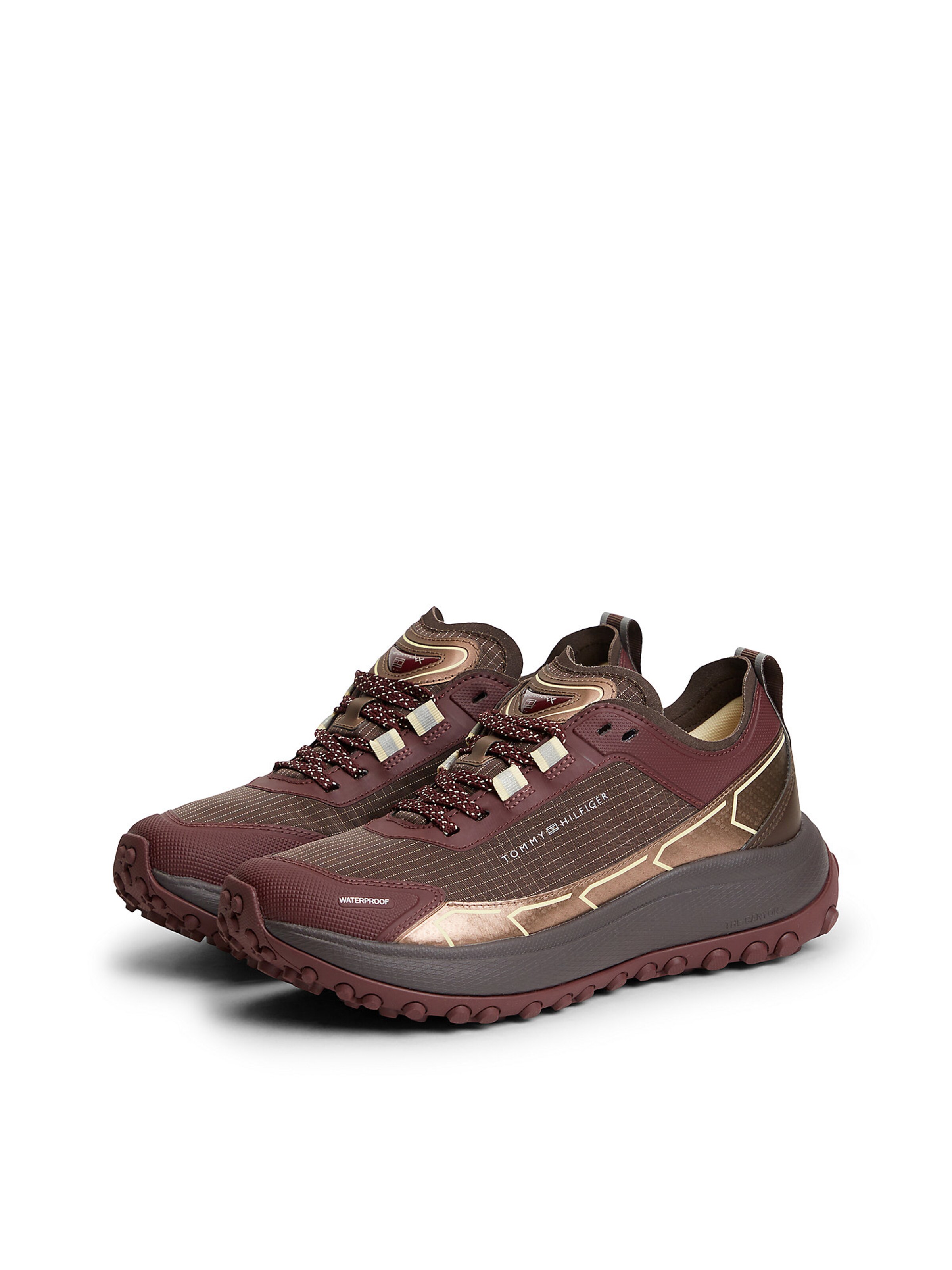 Baskets basses TOMMY HILFIGER en rouge