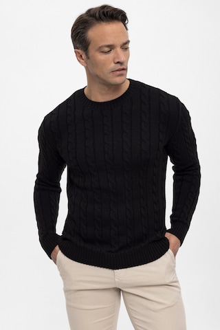 Felix Hardy Sweater in Black: front