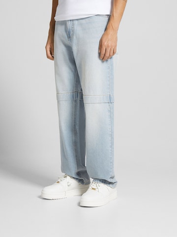 Loosefit Jeans de la Bershka pe albastru: față