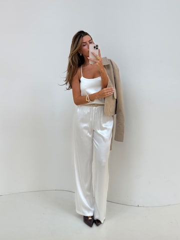 noar studios Wide leg Trousers in White