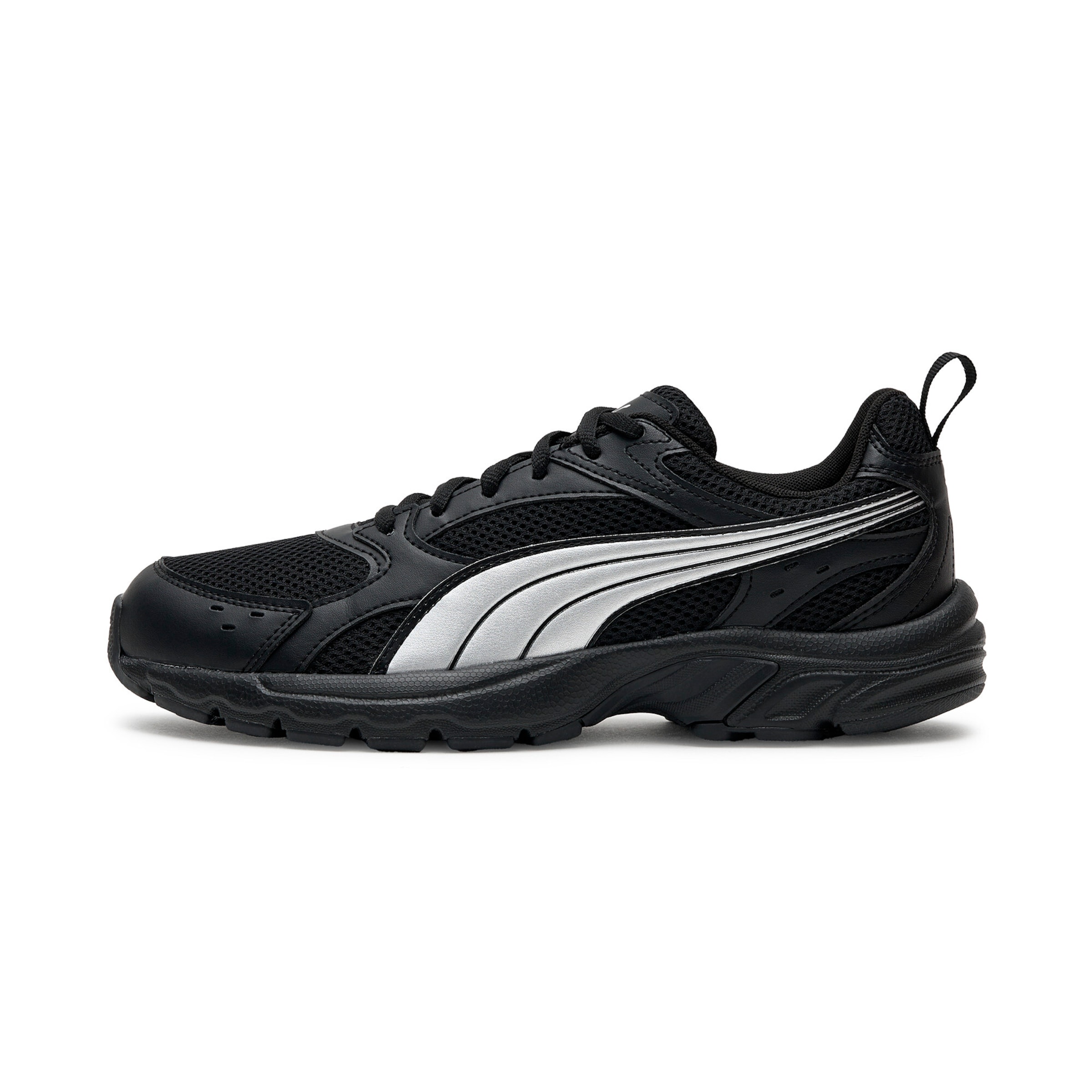 PUMA Sneaker 'Milenio Tech' in Schwarz: Vorderseite