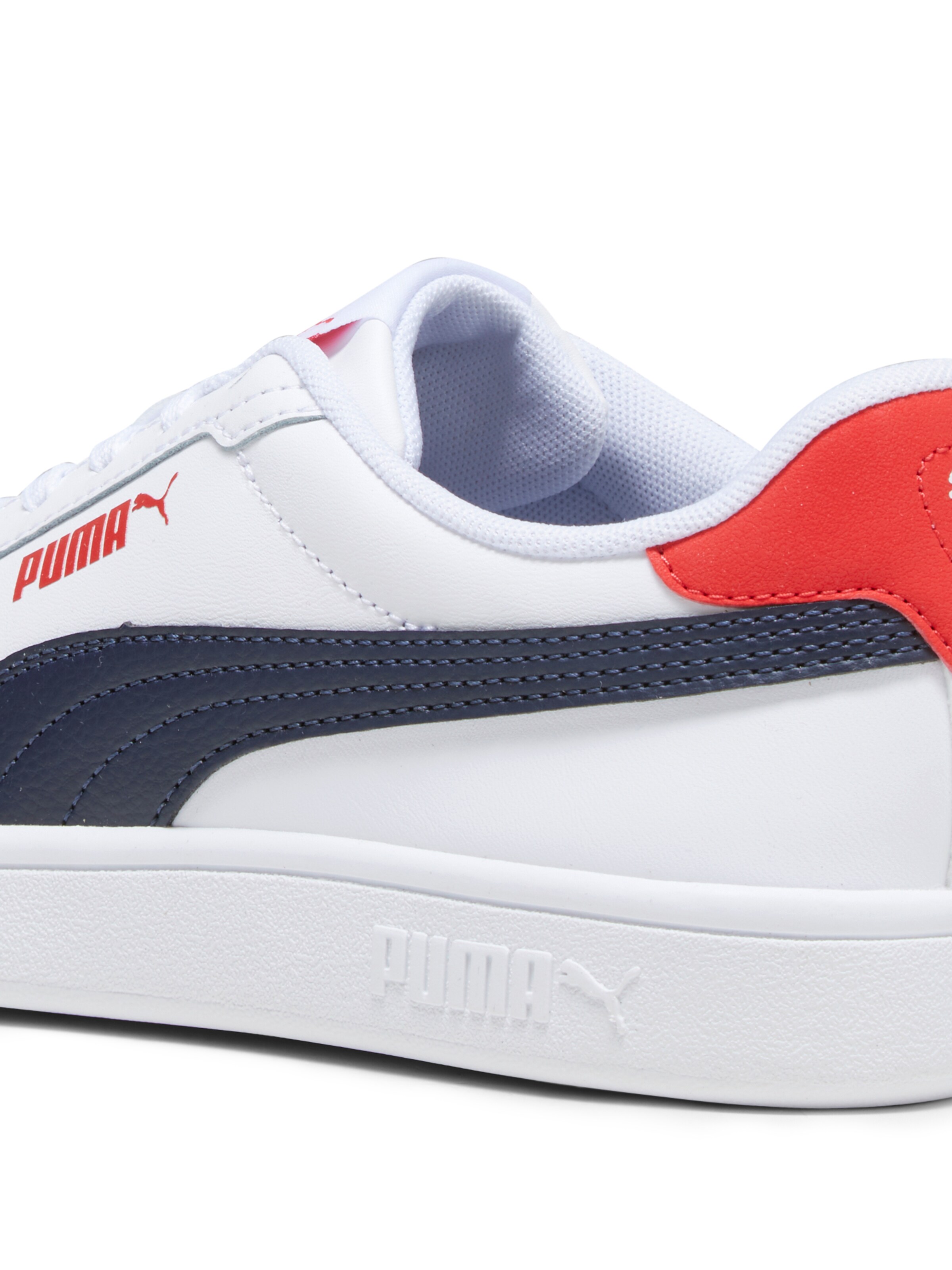 PUMA Platform trainers 'Smash 3.0' in White