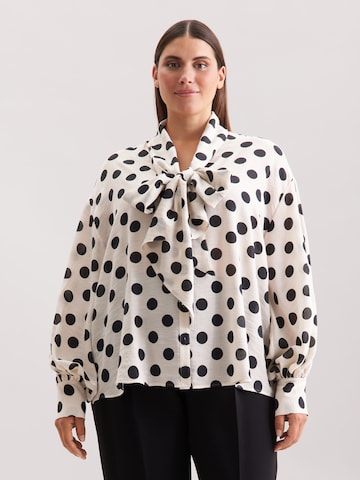 SEIDENSTICKER Blouse 'Schwarze Rose' in Wit: voorkant