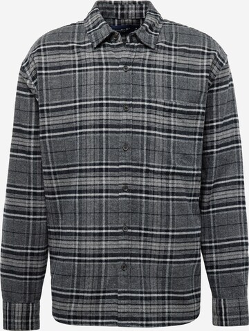 Abercrombie & Fitch - Ajuste regular Camisa en gris: frente