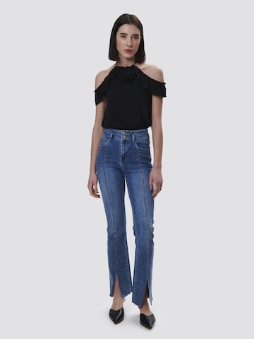 Haut 'Rose' Influencer en noir