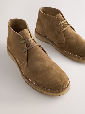 Next - Botines chukka en marrón