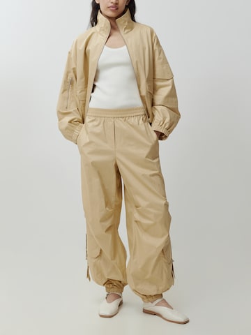 EDITED - Tapered Pantalón cargo 'Natasha' en marrón