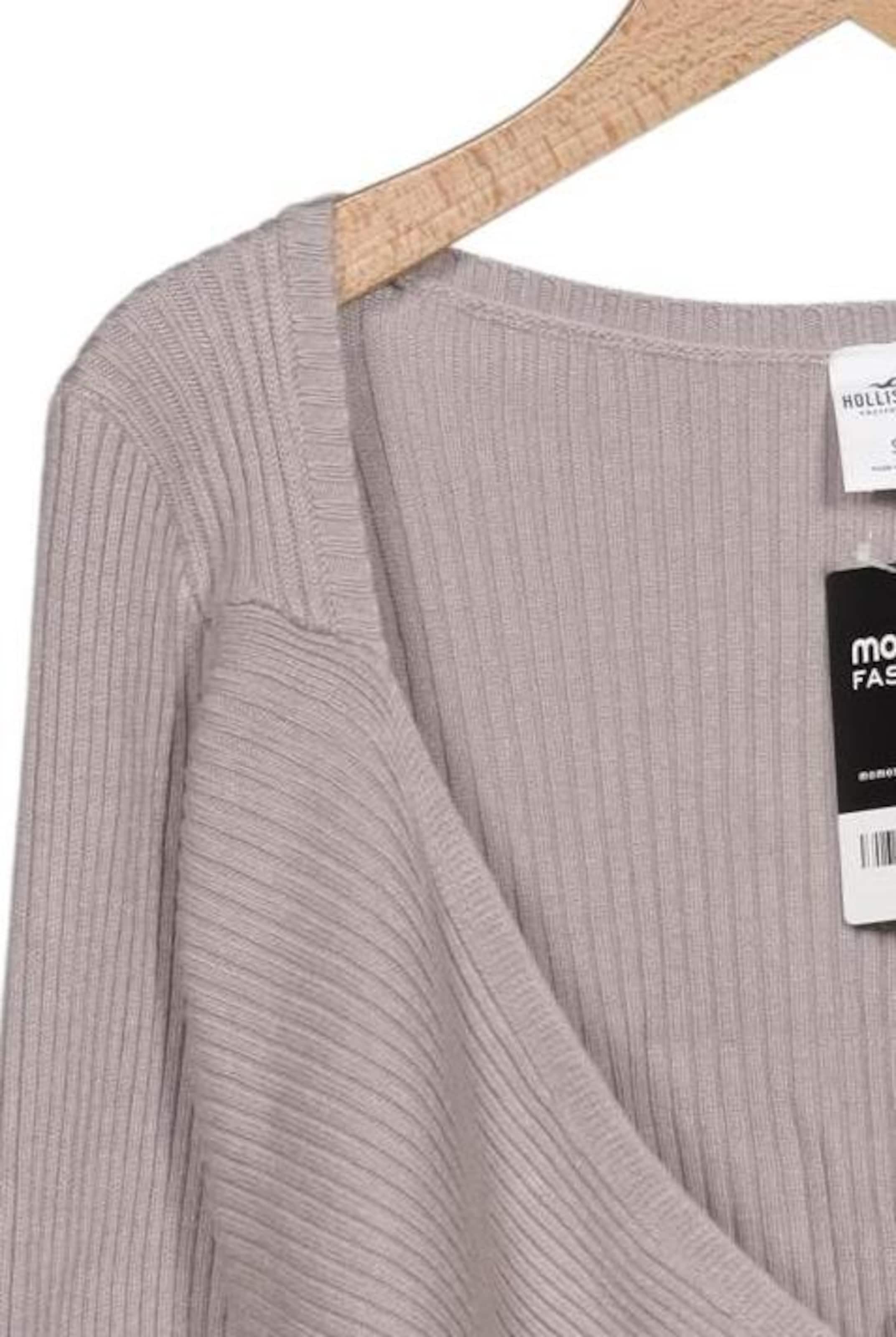 HOLLISTER Sweater & Cardigan in S in Grey