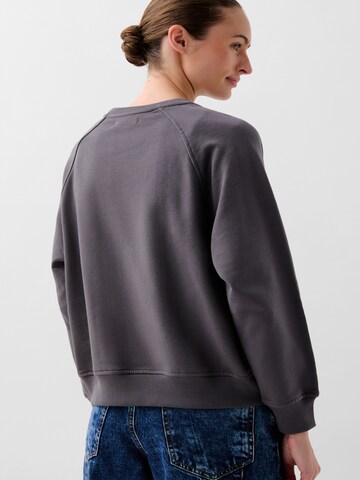 Scalpers Kiss Skull Sweater ' ' in Grau
