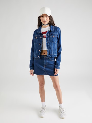 Tommy Jeans Tussenjas 'Izzie' in Blauw