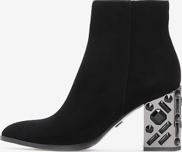 Kazar Ankle Boots in Black: front