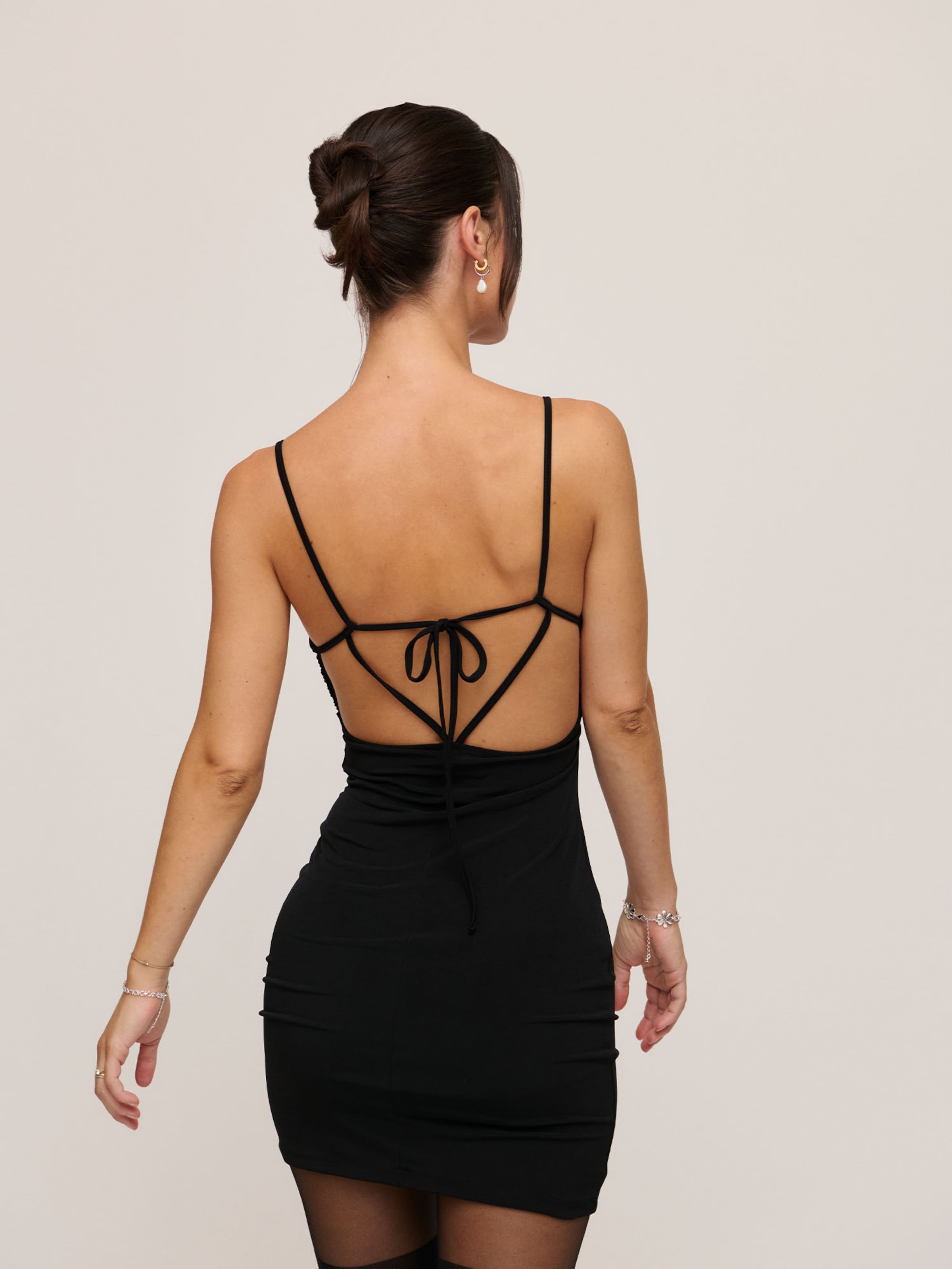 Robe &#x27;Lucia&#x27; A LOT LESS en noir