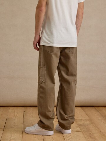 Regular Jeans cargo 'Bennet' DAN FOX APPAREL en marron