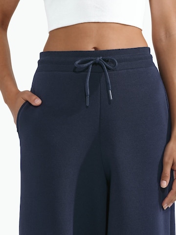Skinny Pantalon de sport 'Jogginghose' Hiccup en bleu