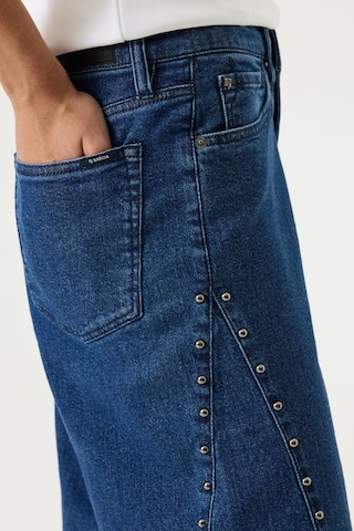 Barrel Jeans di GARCIA in blu: lato