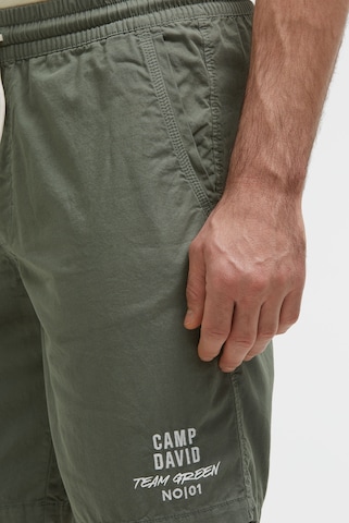 CAMP DAVID Regular Basic Shorts aus Twill mit Elastikbund in Grün