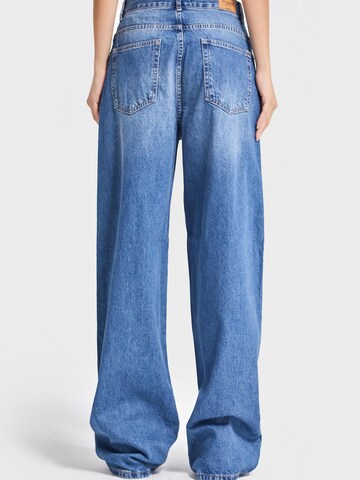 IT'S BASIC Loose fit Jeans 'Loose Mid Rise Jeans' in Blue
