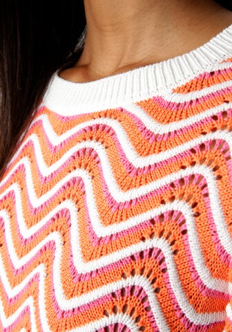 Aniston SELECTED Pullover in Orange