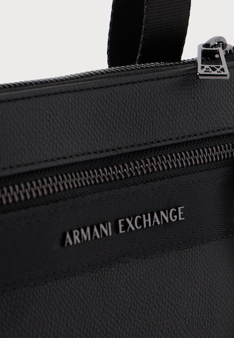 ARMANI EXCHANGEMessenger torba preko ramena - crna boja: prednji dio